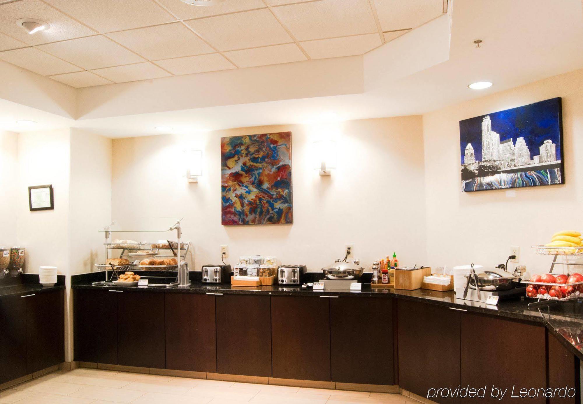 Springhill Suites By Marriott Austin The Domain Area Екстериор снимка